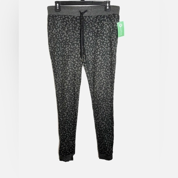 NWT Honeydew Animal Print Joggers - Picture 1 of 3
